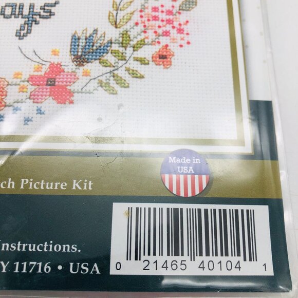 New Design Works Counted Cross Stitch Kit Giving Thanks Today Tomorrow Always - Picture 4 of 6